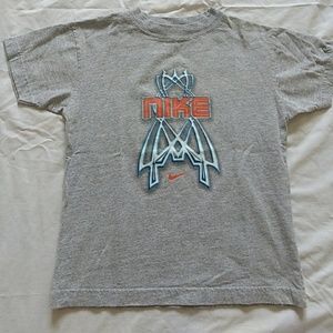 Nike kids tshirt